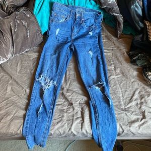 WILD FABLE RIPPED JEANS